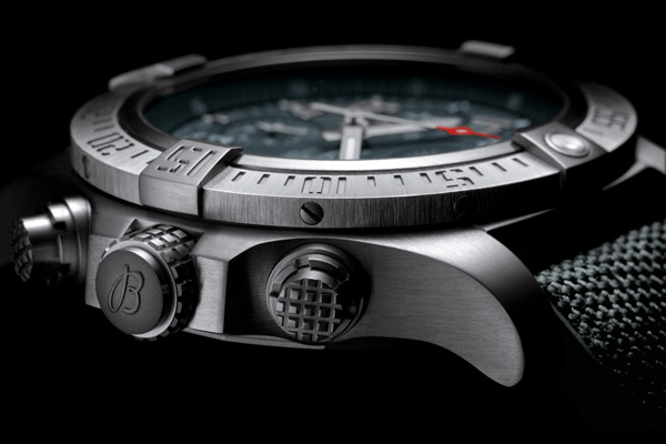 Breitling Avenger Bandit Replica Watches With Waterproof To 300 Meters